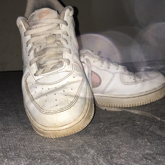 Nike’s - Picture 2 of 2